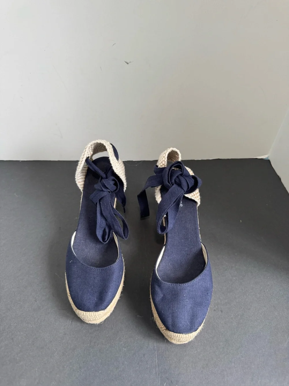 Soludos Classic Wedge Espadrilles in navy blue. Size 7